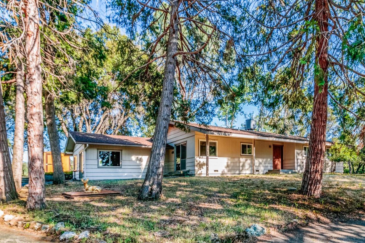 Villa Pine Ridge Peak Oakhurst Exterior foto